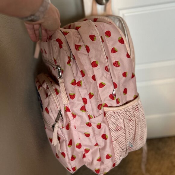 JanSport Big Student 17.5"-Backpack in Strawberry Shower Pink - Picture 2 of 16